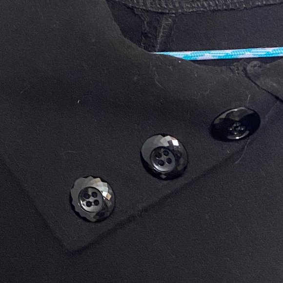 Black draped Goth Capelet/Poncho Split Collar 3 button & buttonhole appr 21 inch - Picture 2 of 2